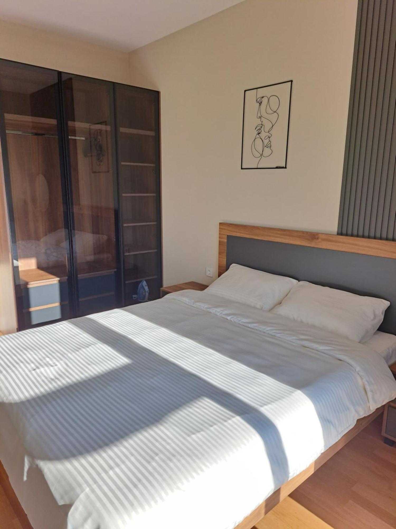 Divine 69 Luxury Apartment, Skopje City - Center, Diamond Residences, Free Parking Eksteriør bilde